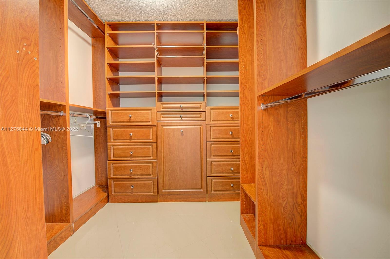 Listing Photo 26