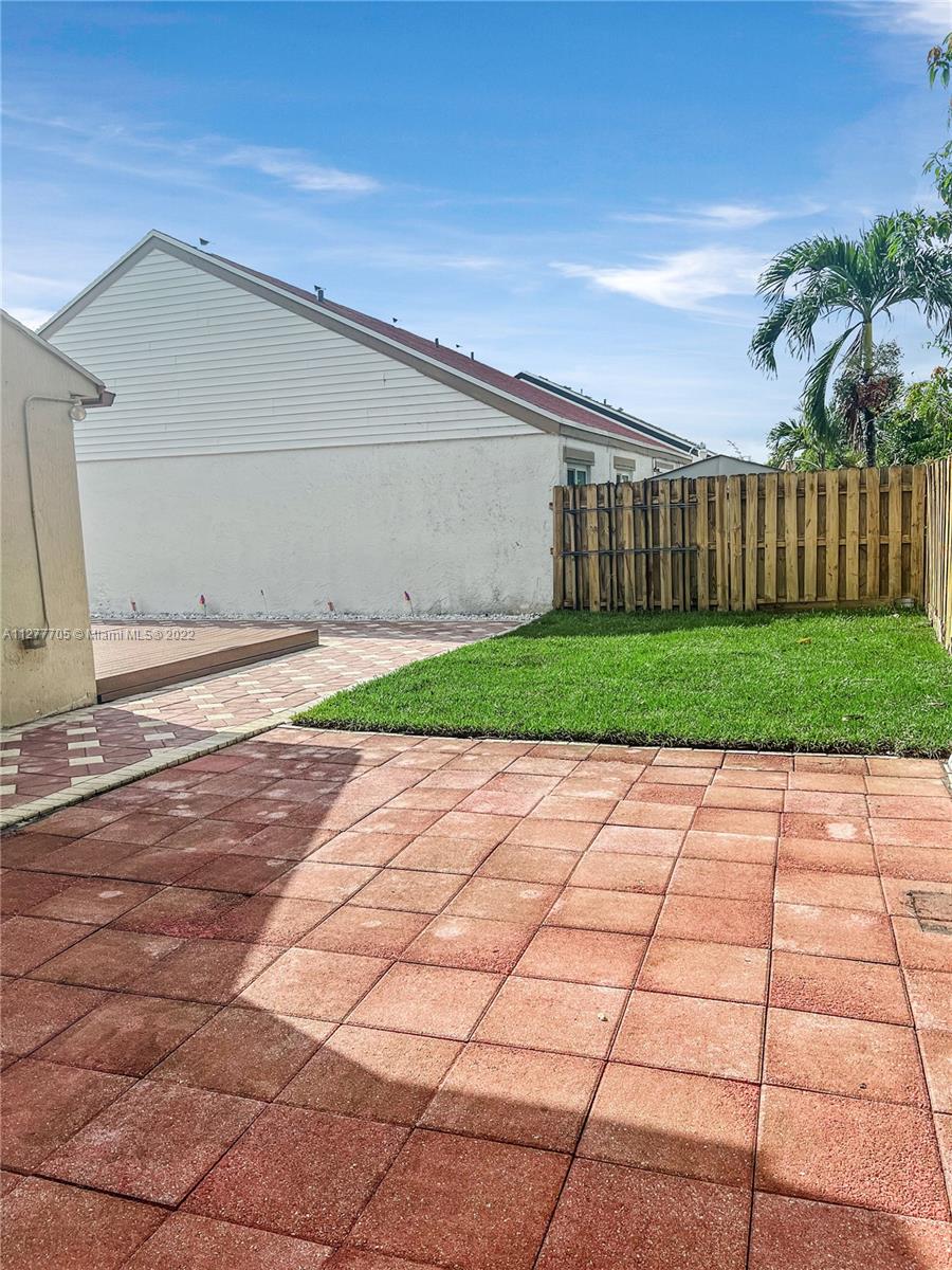 Listing Photo 25