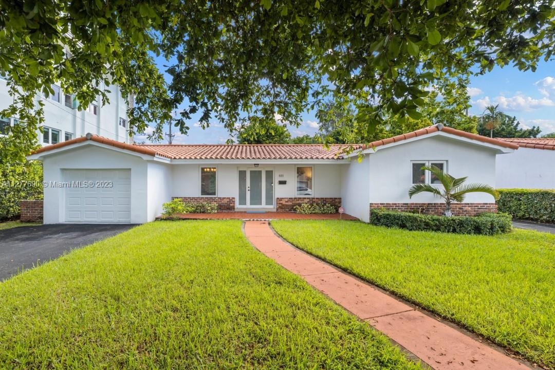 We're pleased to present the opportunity to acquire a Rare gem property in a highly demanded Coral Gables, FL. Including 3 bedrooms and 2 bathrooms, you are going to enjoy the 2,470 sqft that composes this House built in 1967. Nested in an enjoyable neighborhood, and minutes from local attractions, public transportation, and public park. Don't miss this great opportunity!