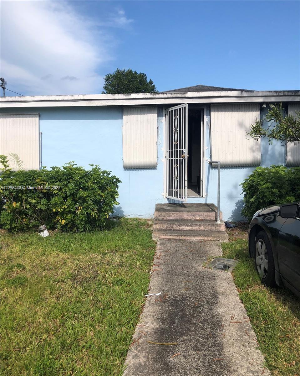 705 SW 3rd Ave  For Sale A11278556, FL