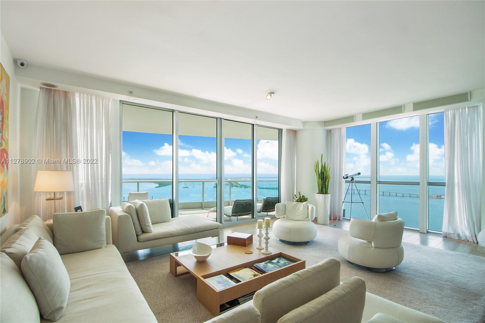 Spectacular wide bay and ocean views from this spacious 4BR/4.5BA SE corner unit at Jade Brickell. Enjoy breathtaking sunrises & sunsets from 3 large terraces. Best line in building. Floor-through unit, private elevator, spacious living/dining area w/ unobstructed water views, modern kitchen w/ top-of-the-line appliances, high-impact windows, electric shades, built-in sound system, central
lighting system, everything controlled by Ipads, 3 parking spaces (2 on the 3rd floor & 1 on the ground floor). Amenities include: infinity-edge pool w/views of Biscayne Bay, fitness center, spa w/saunas, massage & steam rooms, business center, rooftop sky-lounge, business center, racquetball court, pool service, 24-hr security, valet parking, bike storage & utmost personalized
concierge services.