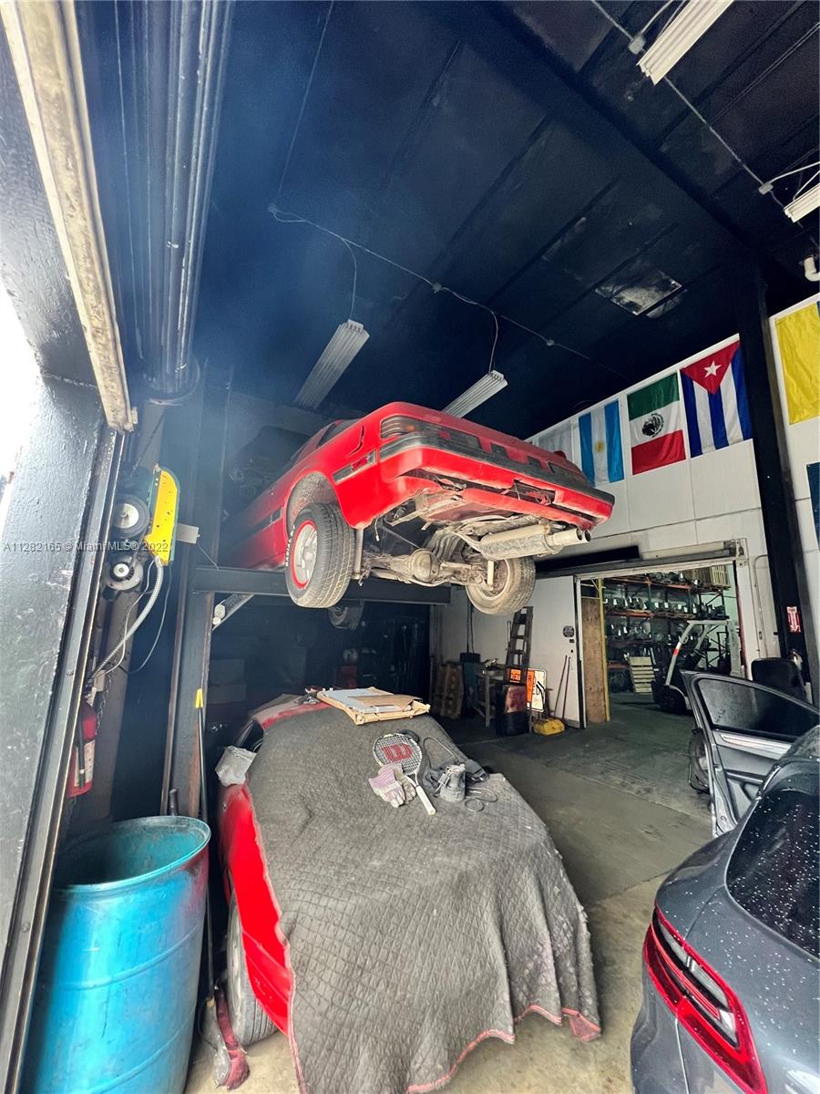 Distribution Company Confidential