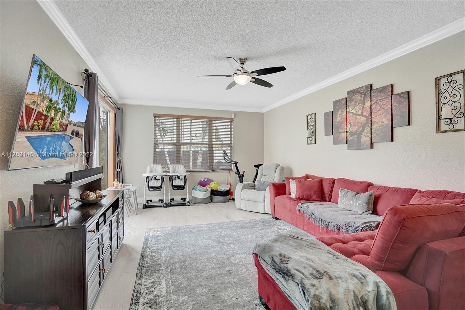 Listing Photo 22