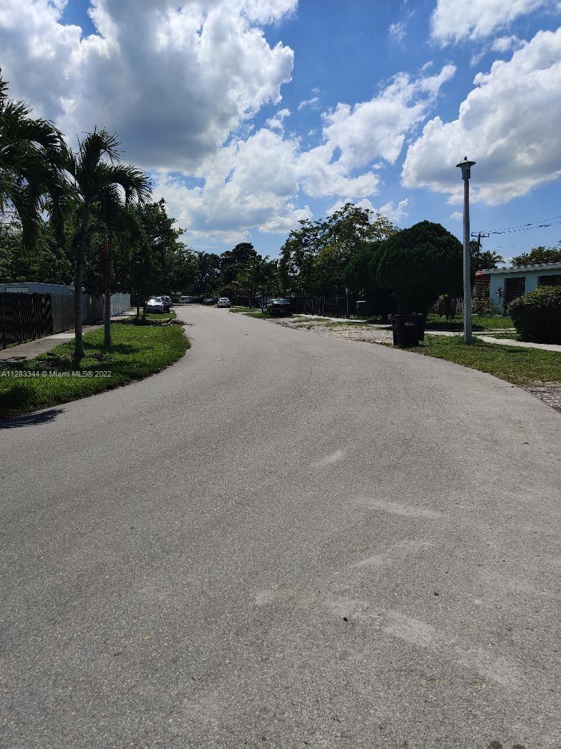 Photo 13 of 185 124th St in North Miami - MLS A11283344