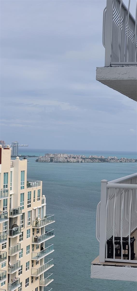 1200  Brickell Bay Dr #4104 For Sale A11283261, FL