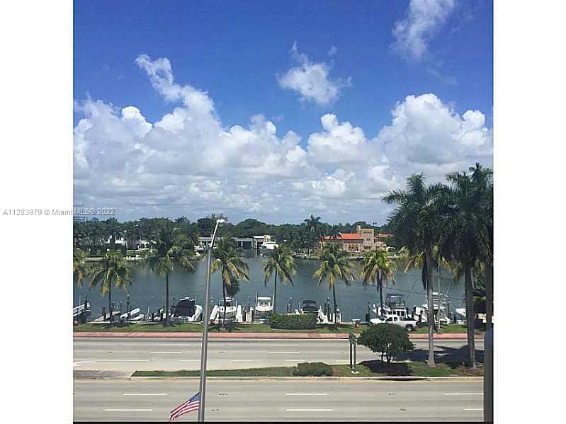5005  Collins Ave #404 For Sale A11283979, FL