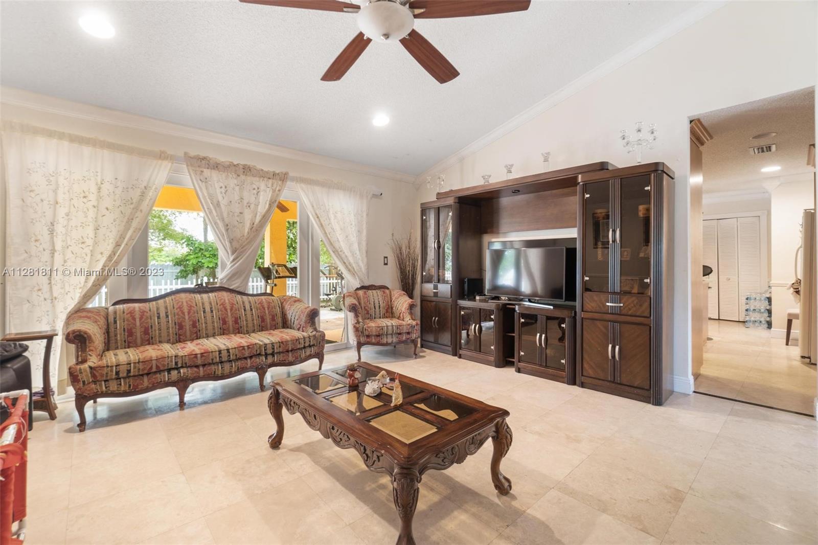 Listing Photo 19
