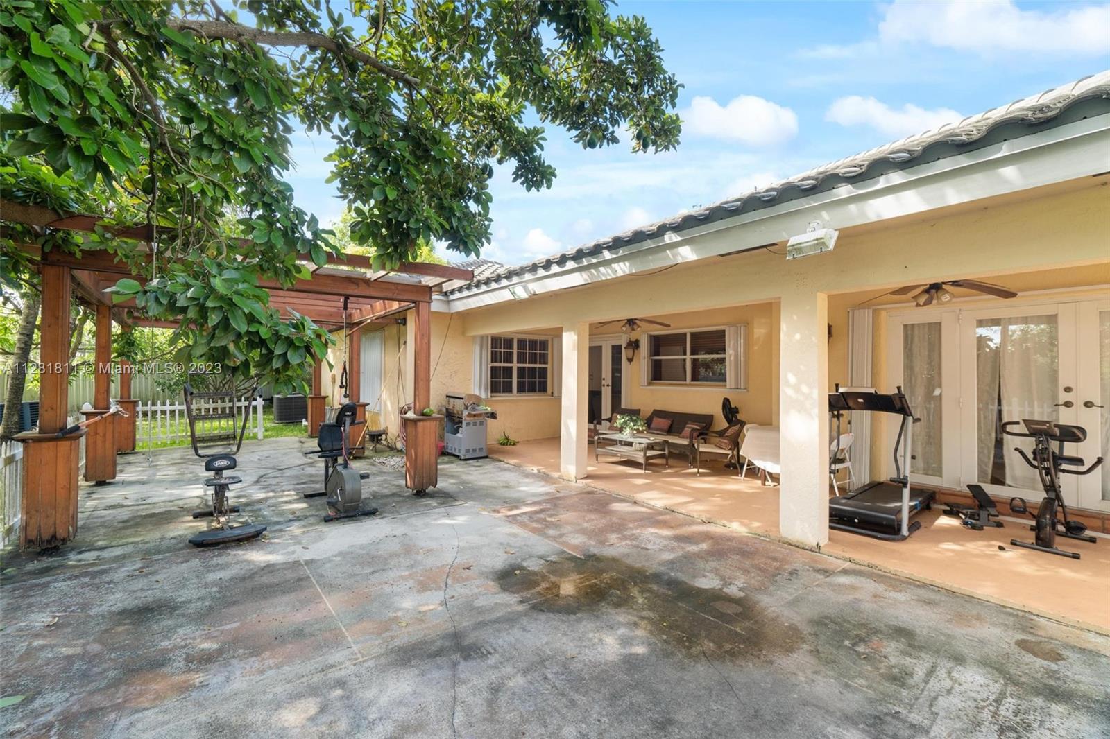 Listing Photo 37