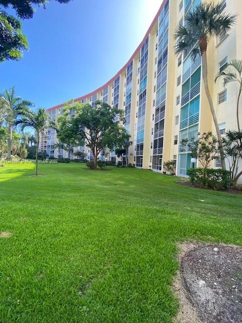2731 NE 14th St Cswy #101 For Sale A11281395, FL