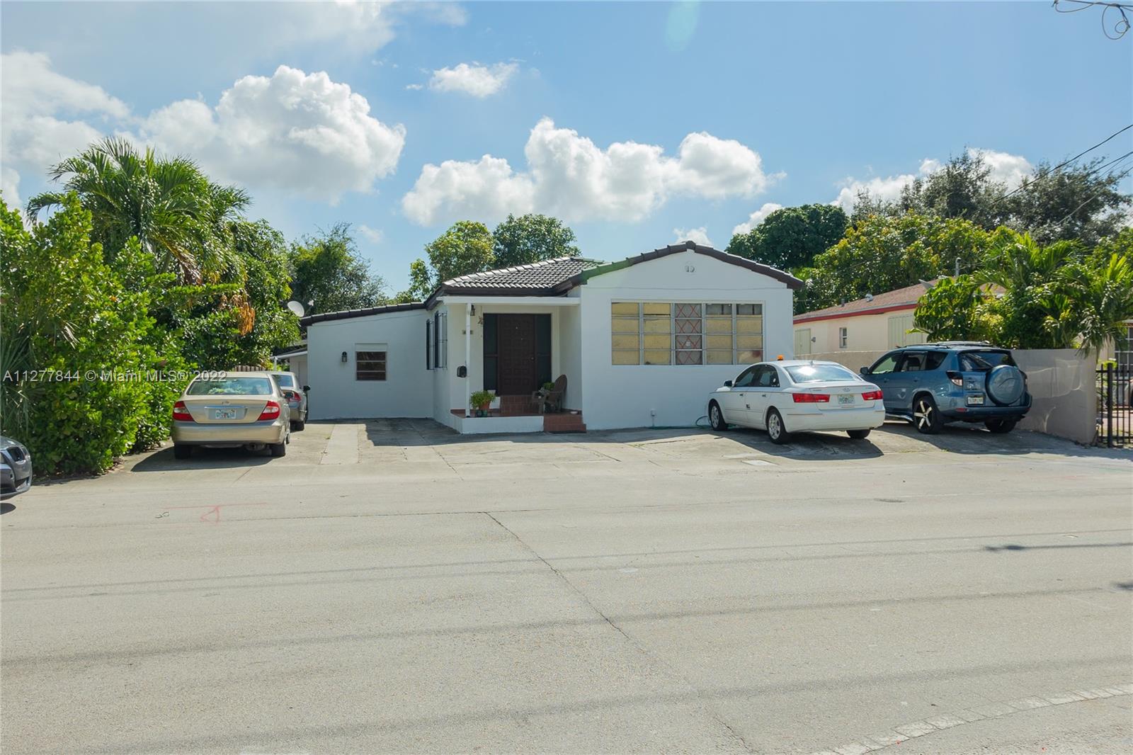Residential, Miami, Florida image 3