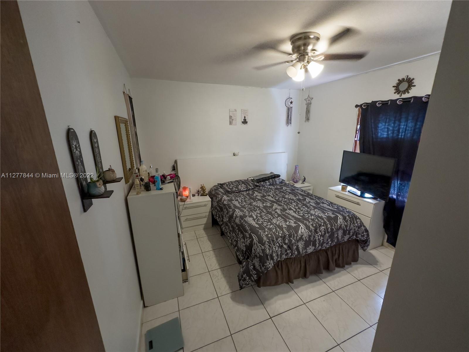 Residential, Miami, Florida image 6
