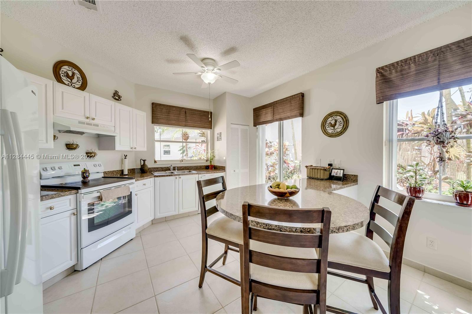 Listing Photo 18