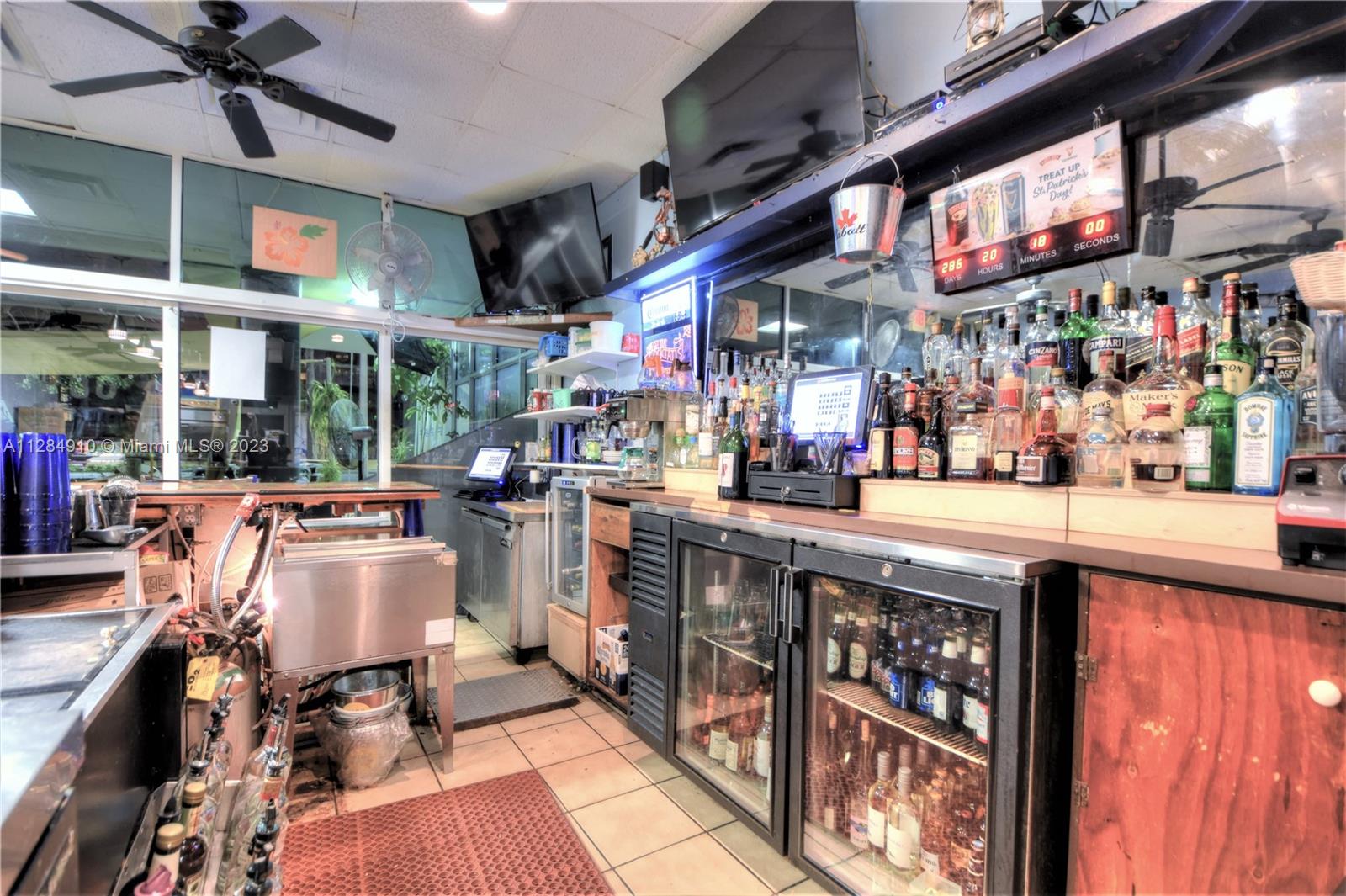 Undisclosed For Sale A11284910, FL