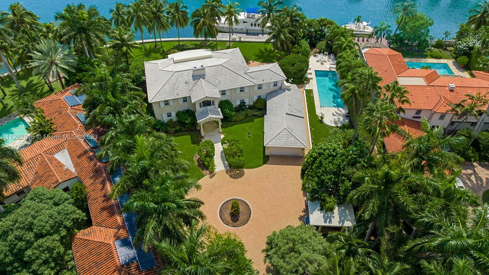 2501 Lake Ave, Miami Beach, FL 33140