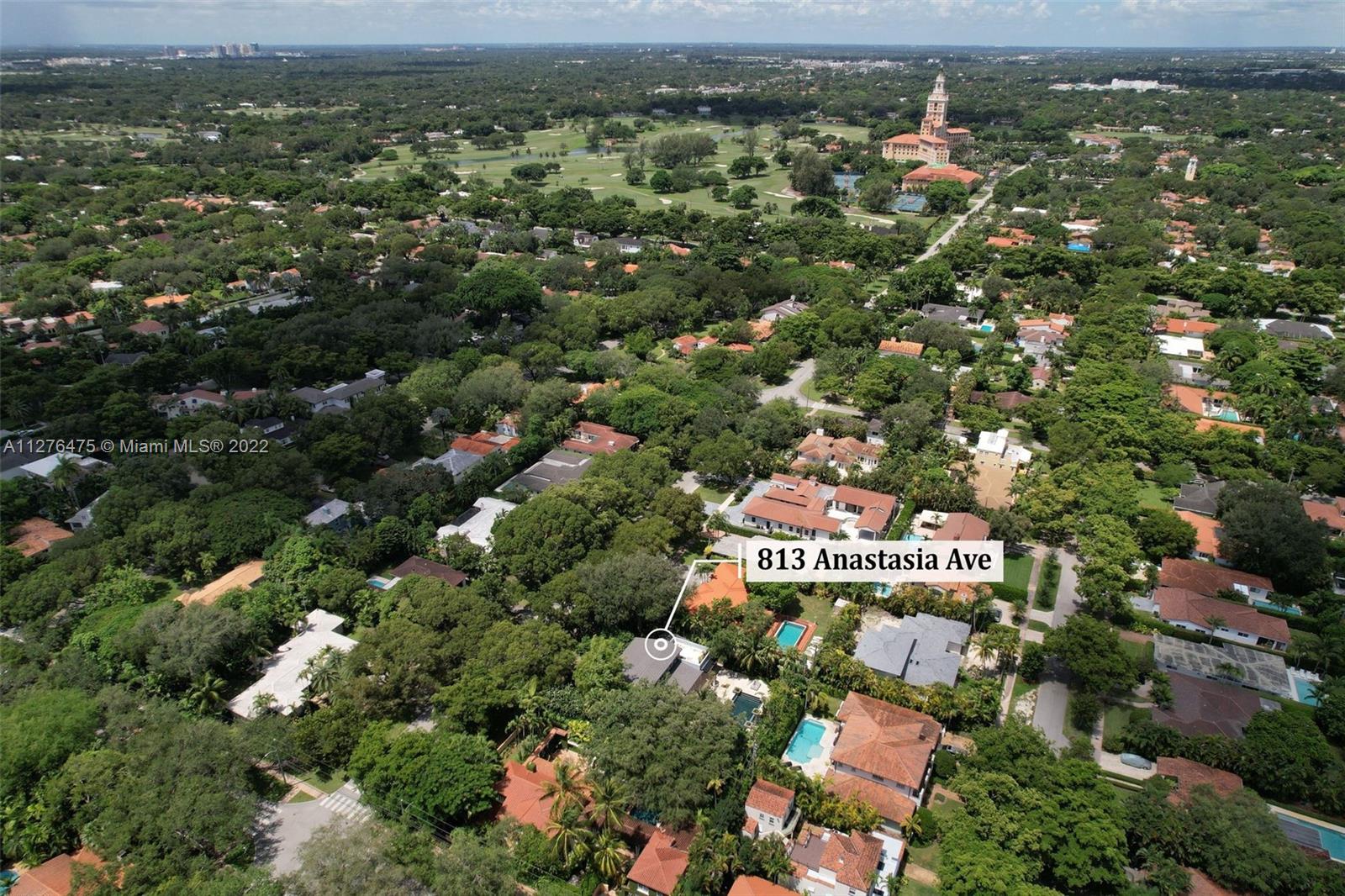 Photo 2 of 813 Anastasia Ave in Coral Gables - MLS A11276475