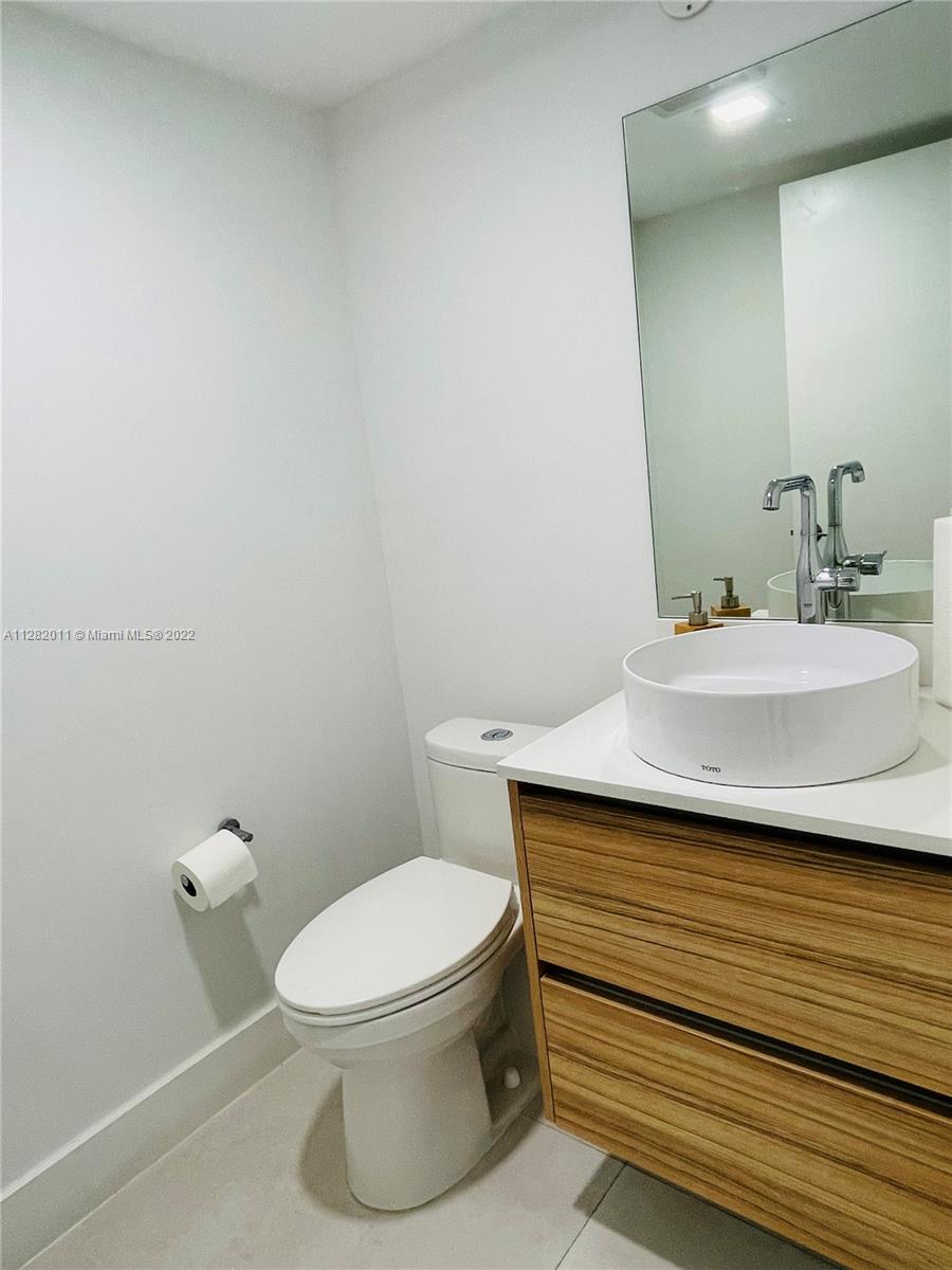 Guests Bathroom