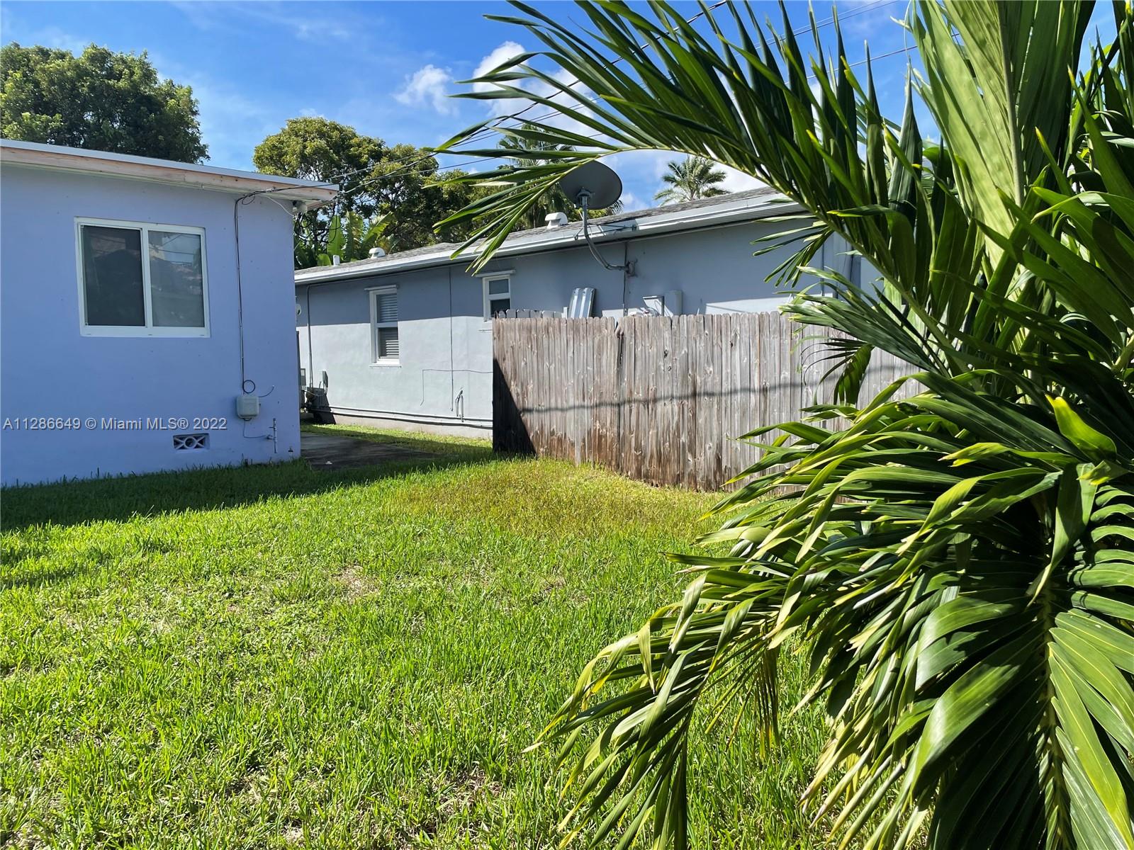 Listing Photo 10