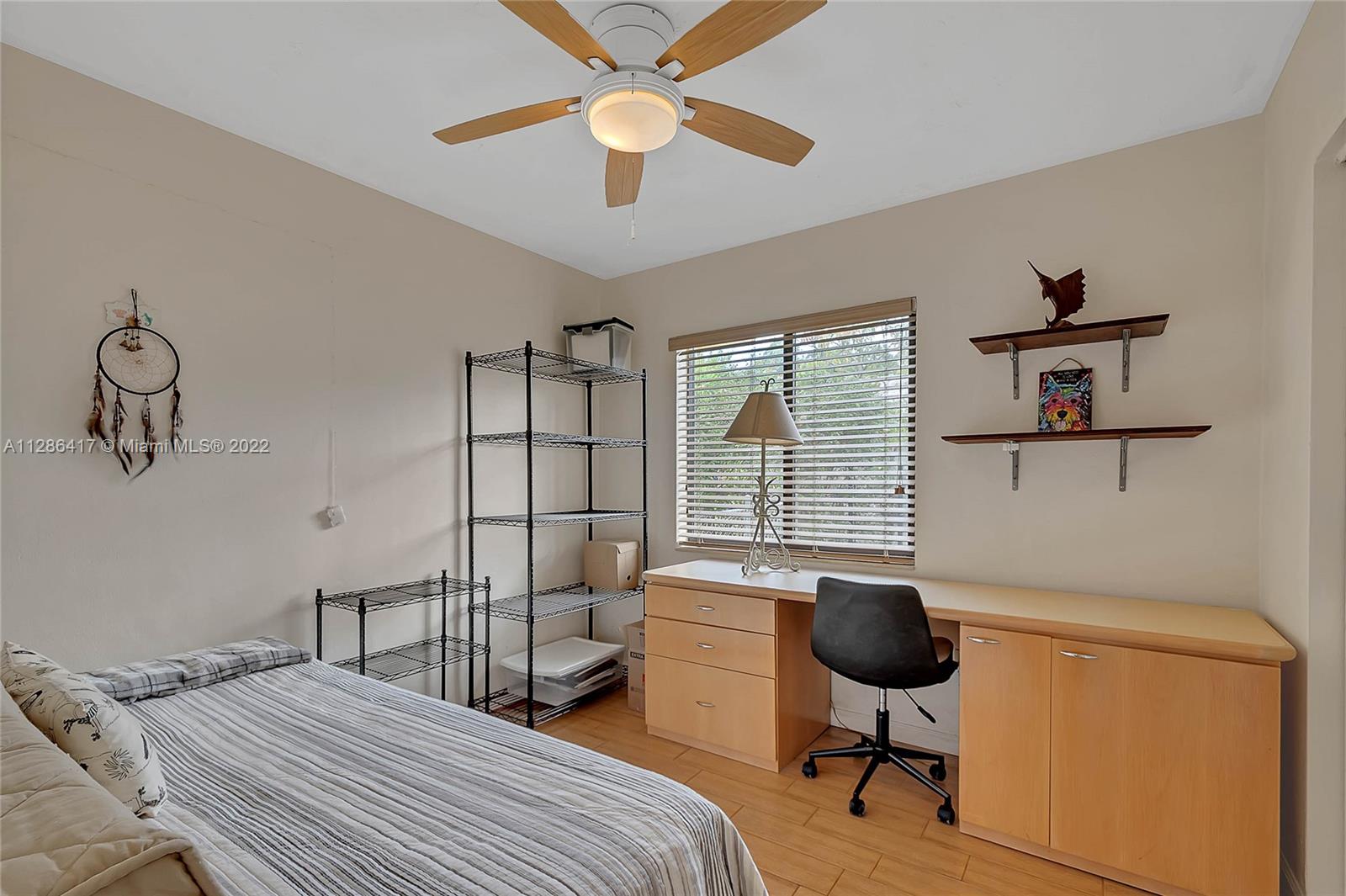 Listing Photo 18
