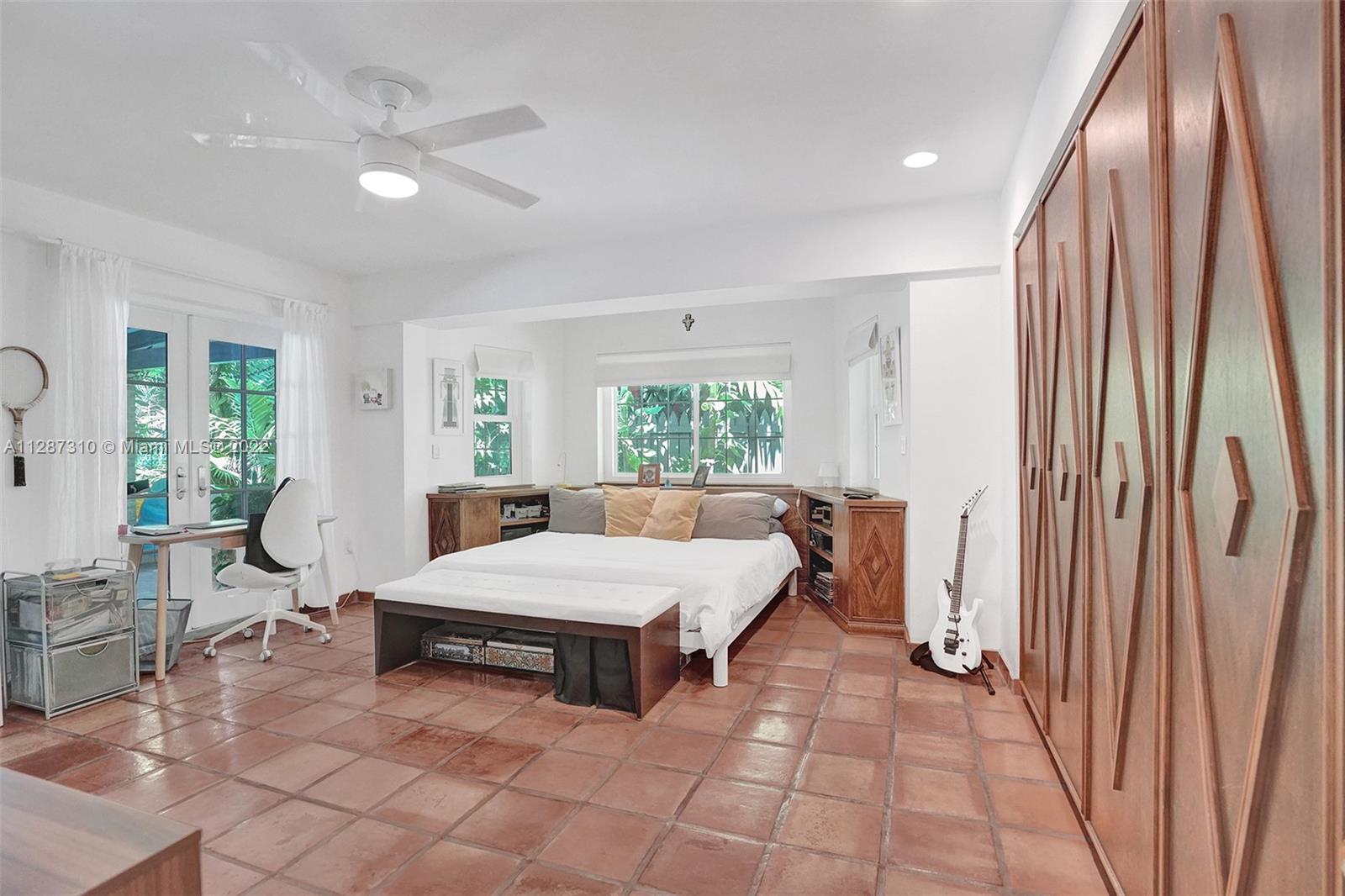 Listing Photo 18