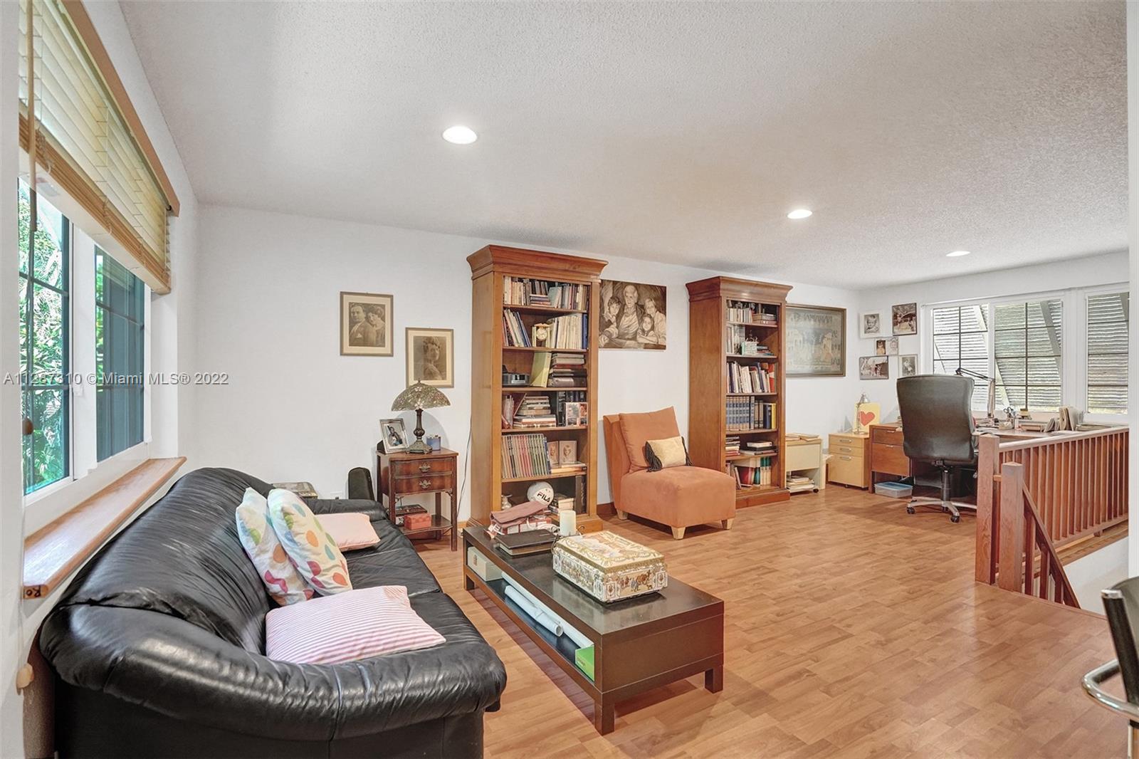 Listing Photo 34