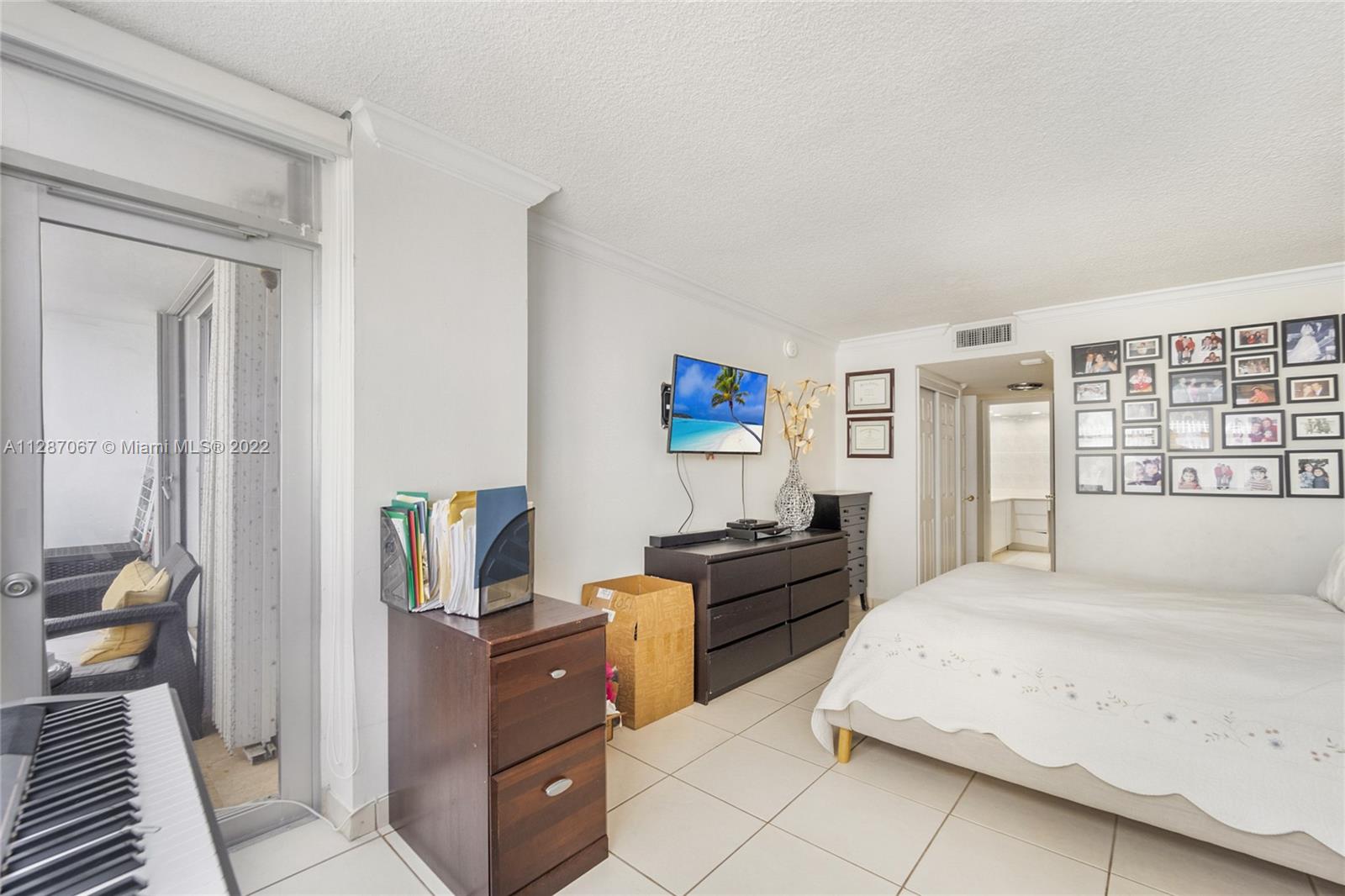 6039 Collins Ave #1507, Miami Beach, Florida image 11