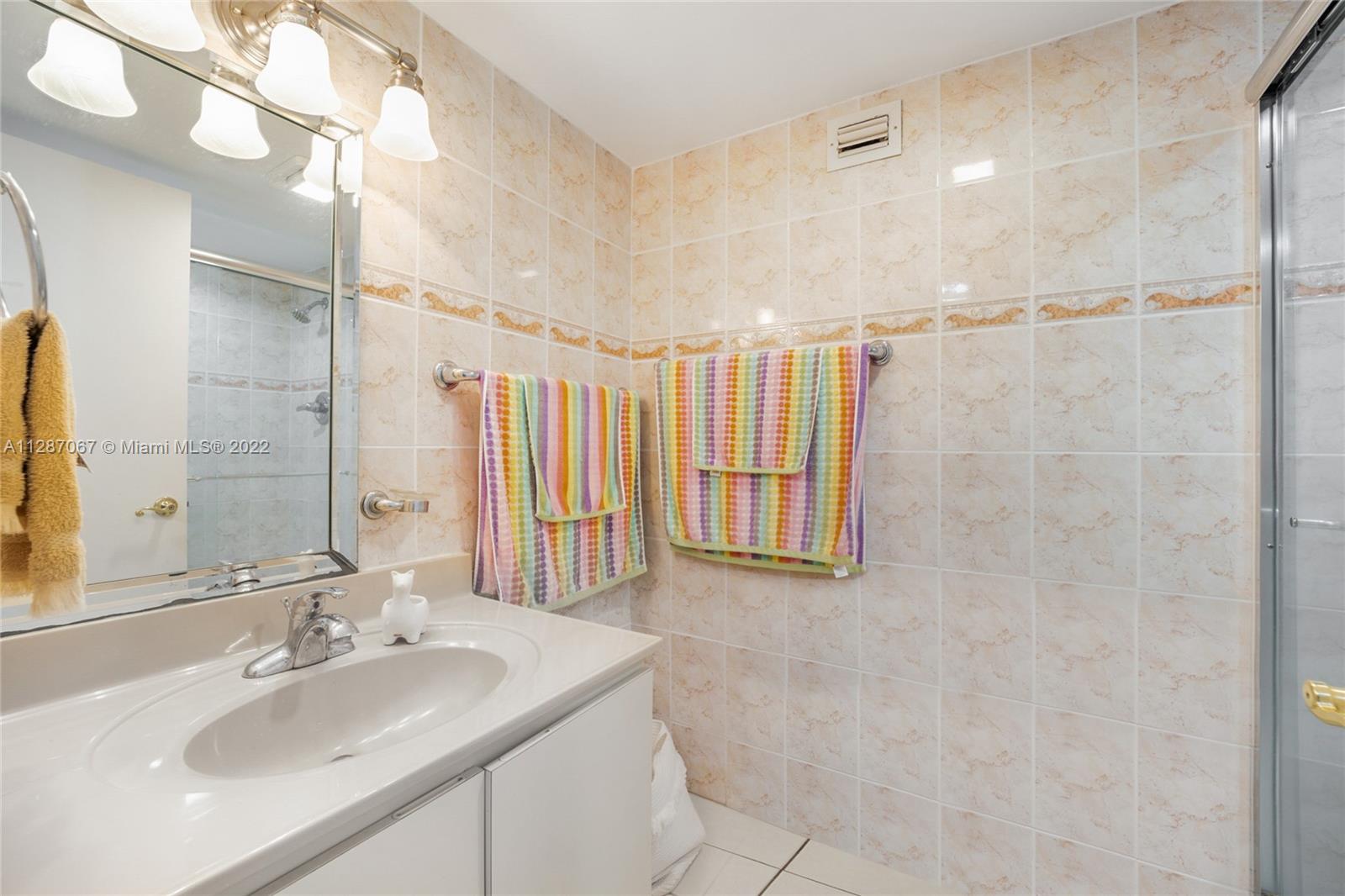 6039 Collins Ave #1507, Miami Beach, Florida image 18