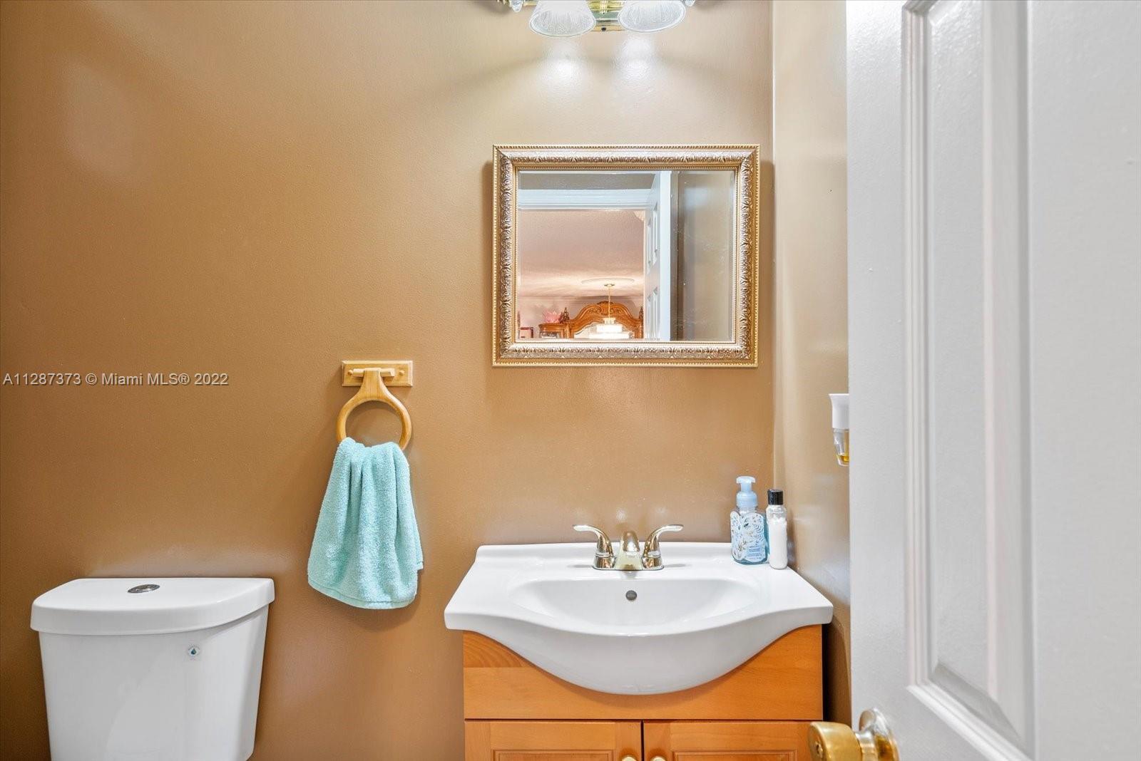 Listing Photo 11