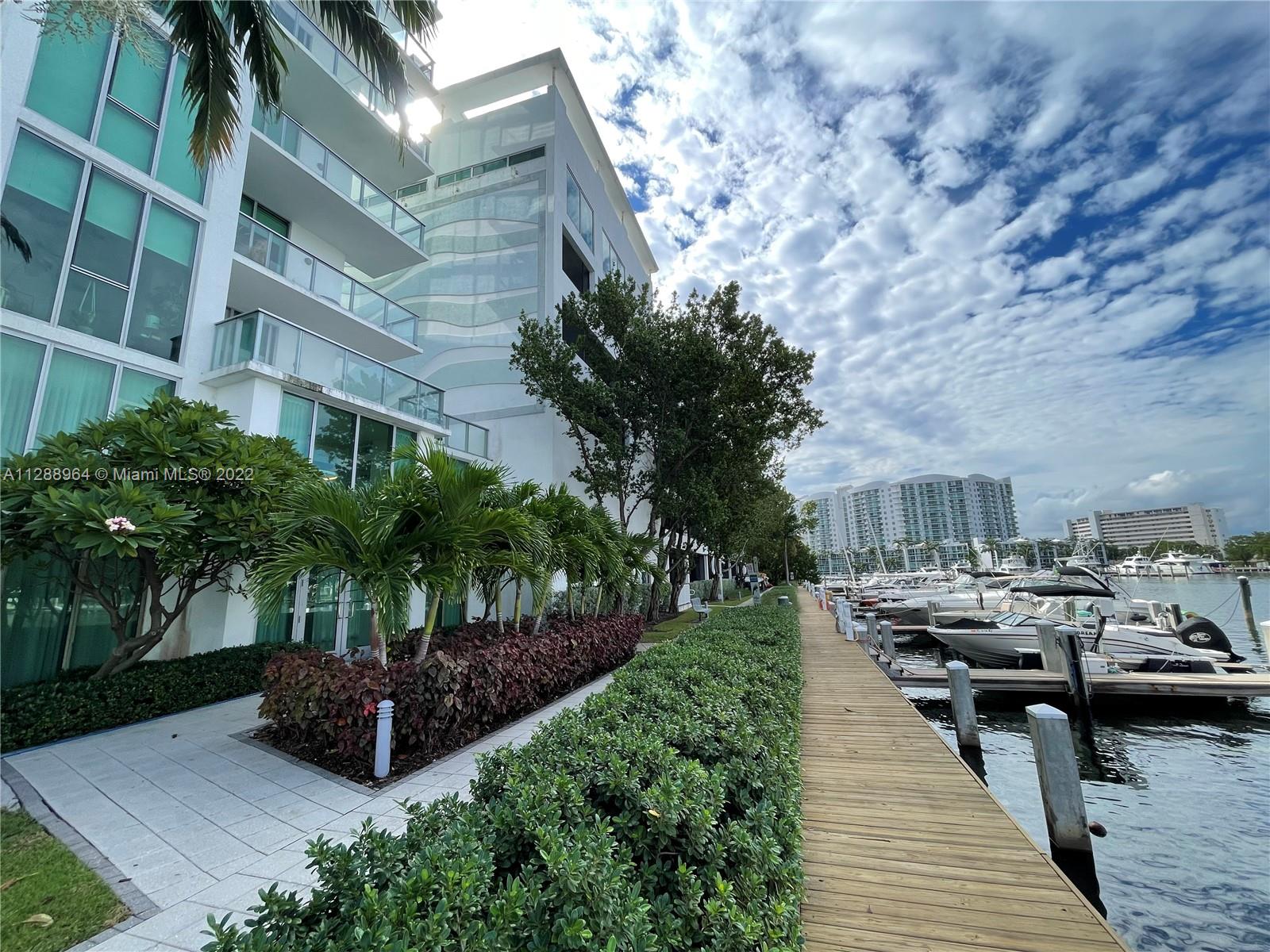 7928 East Dr 306, North Bay Village, FL 33141