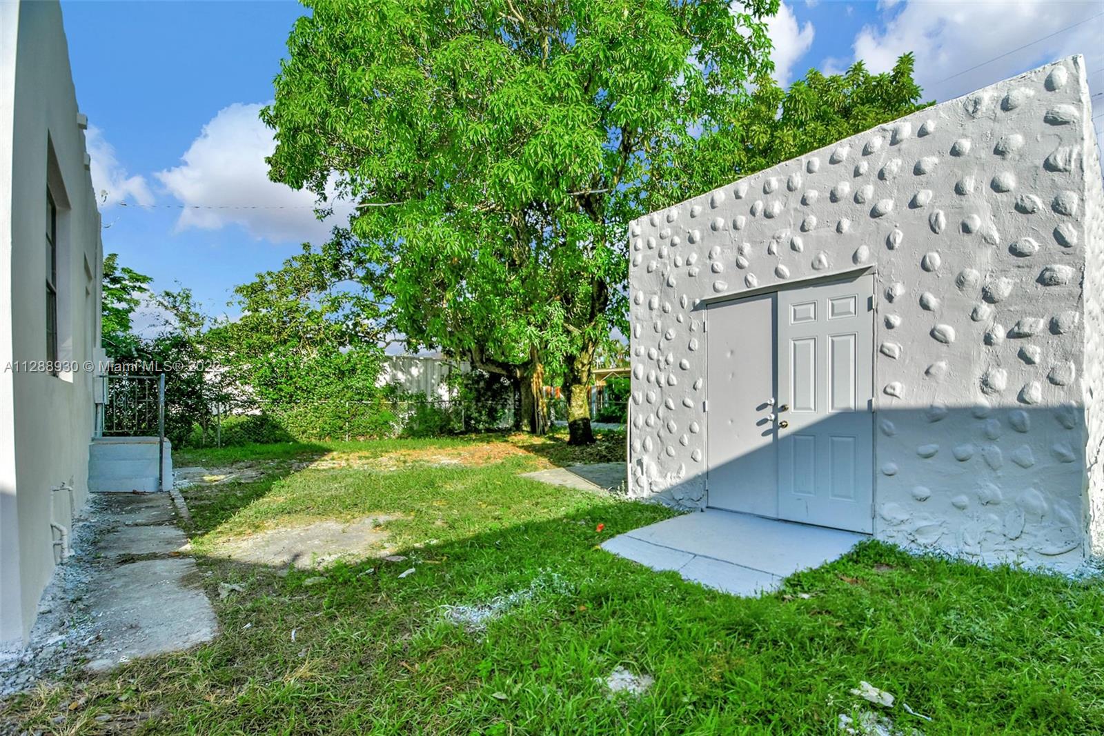 Listing Photo 38