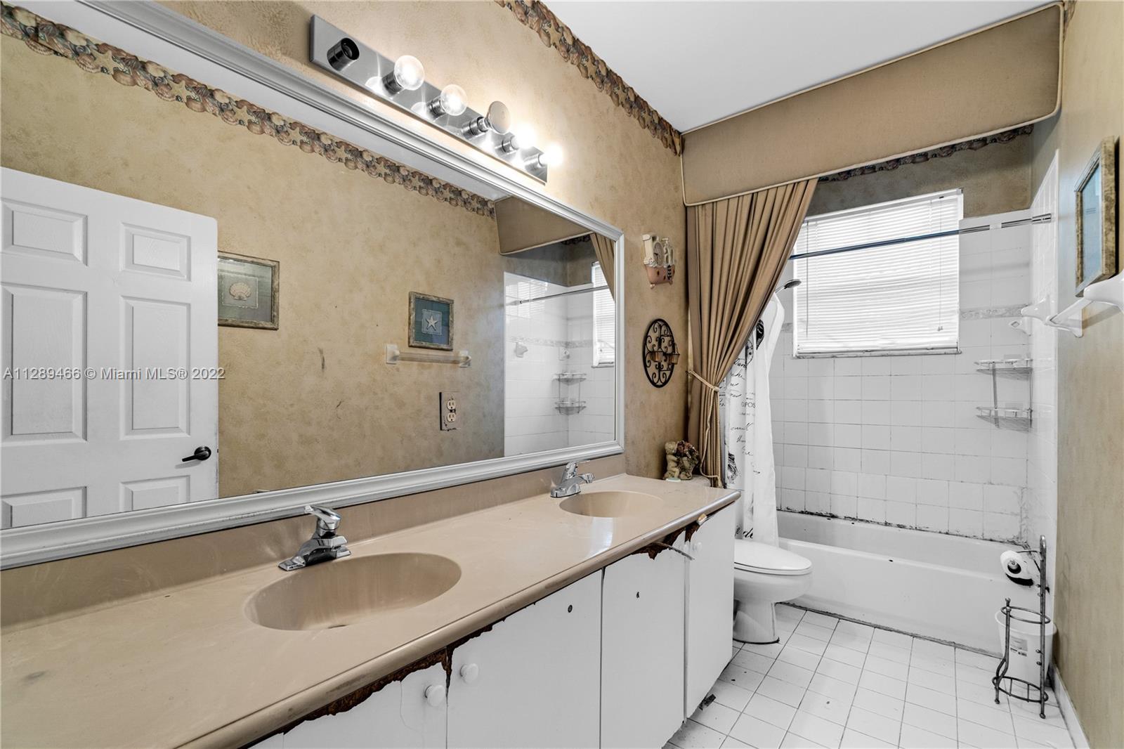 Listing Photo 35