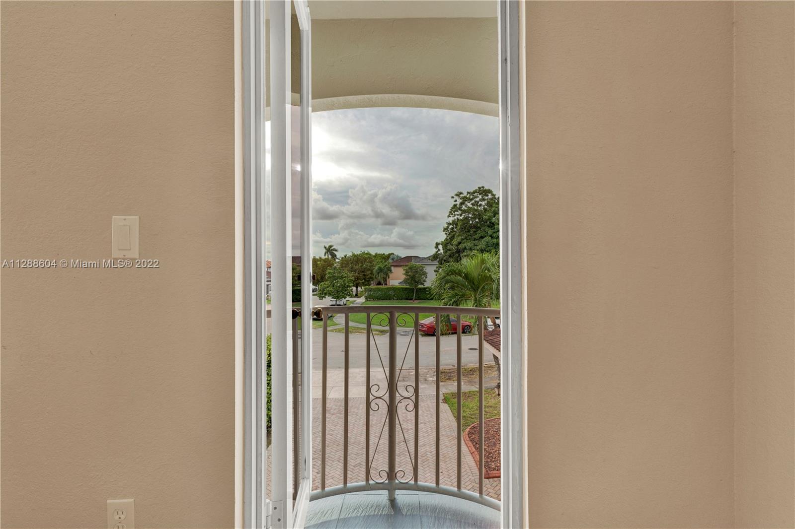 Listing Photo 19