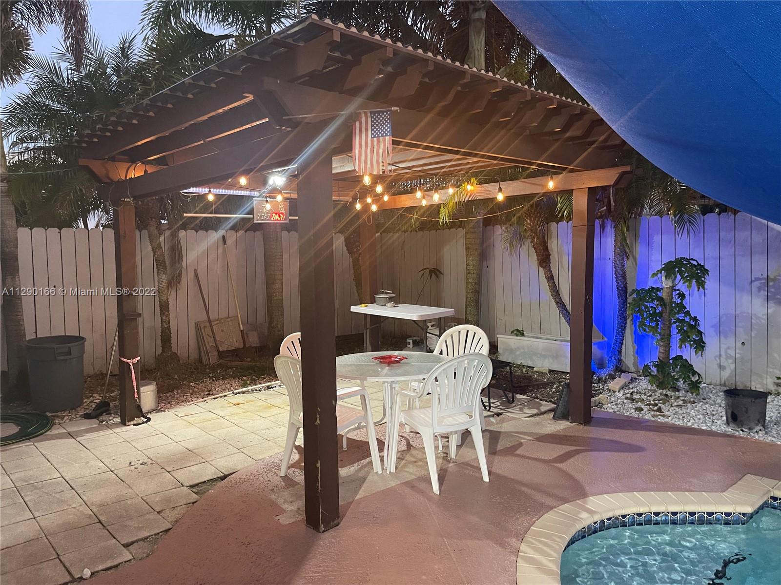 Listing Photo 16