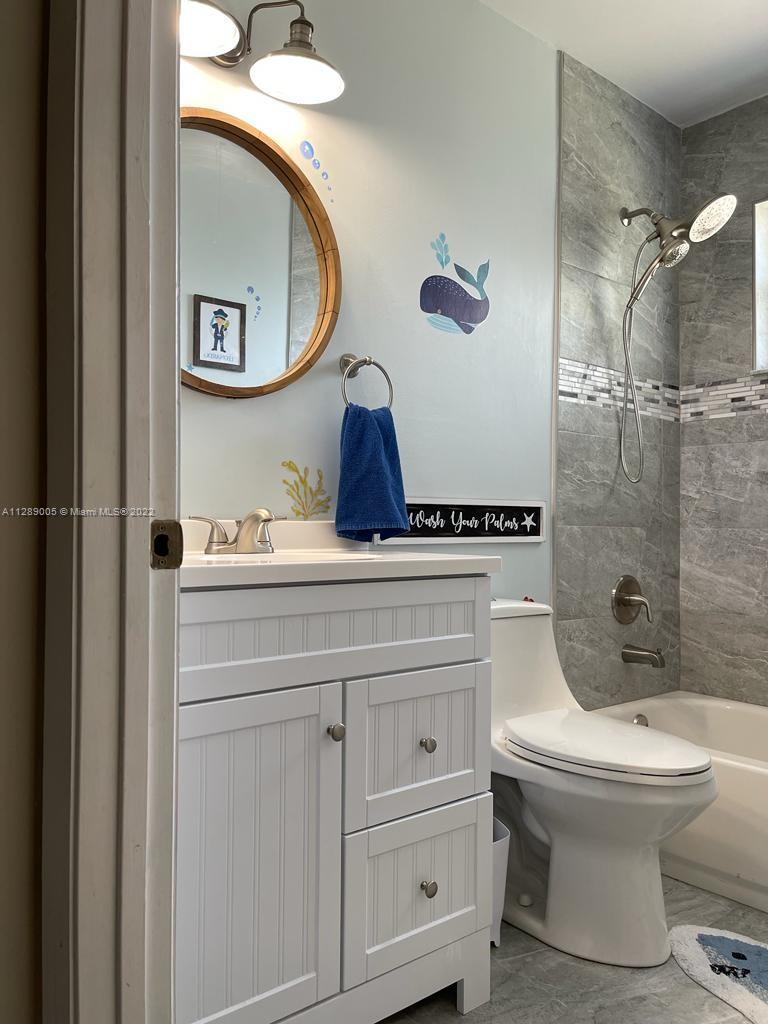 Listing Photo 10