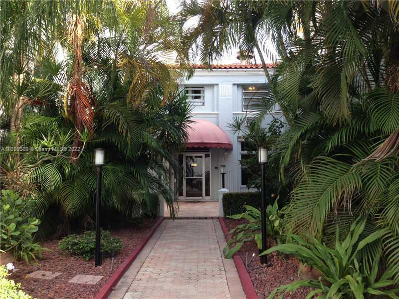215  30 ST #5 For Sale A11290669, FL