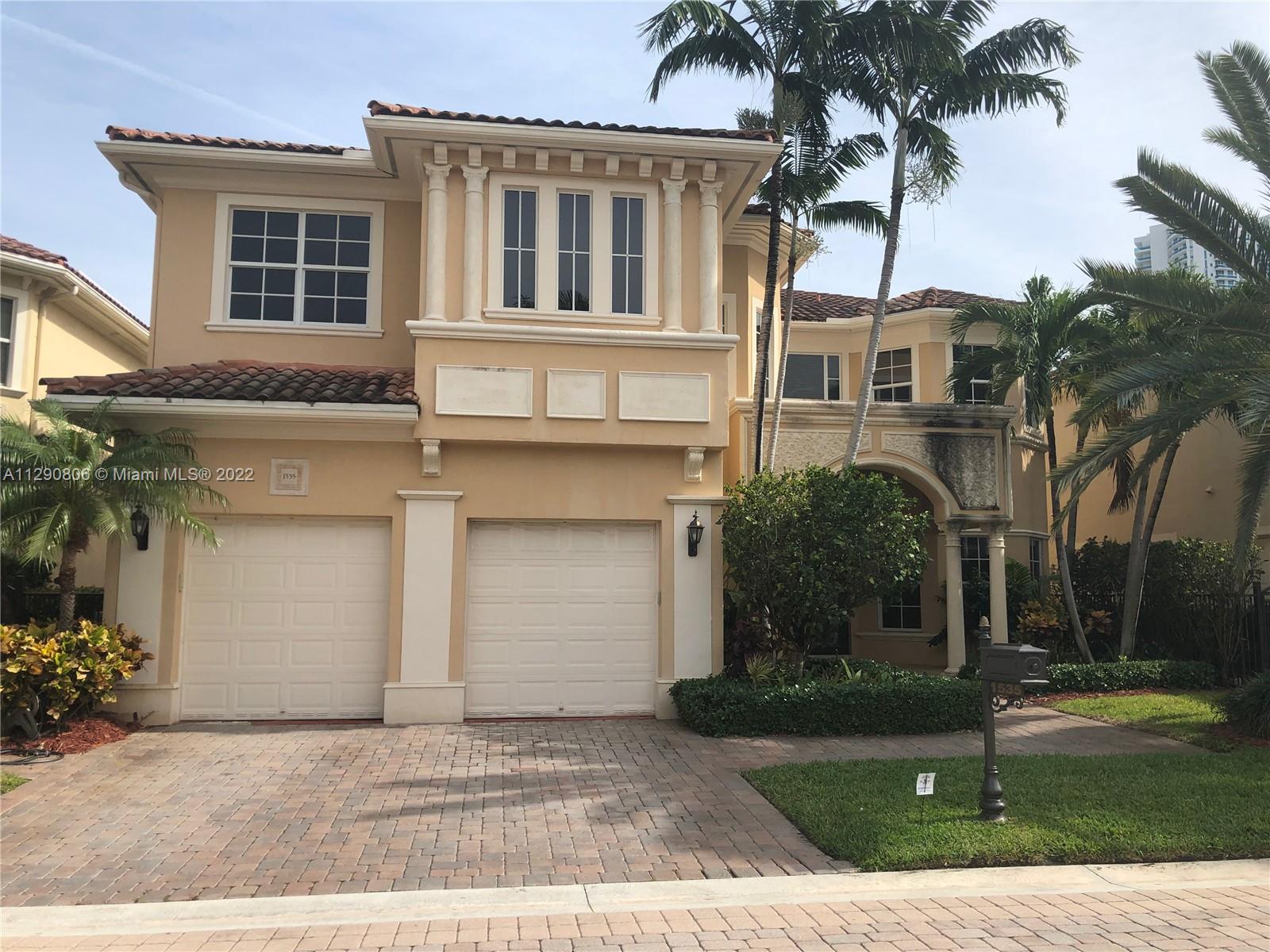 Hollywood FL Waterfront Homes For Sale