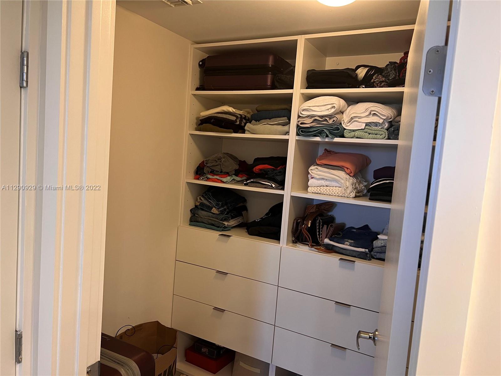 MASTER CLOSET