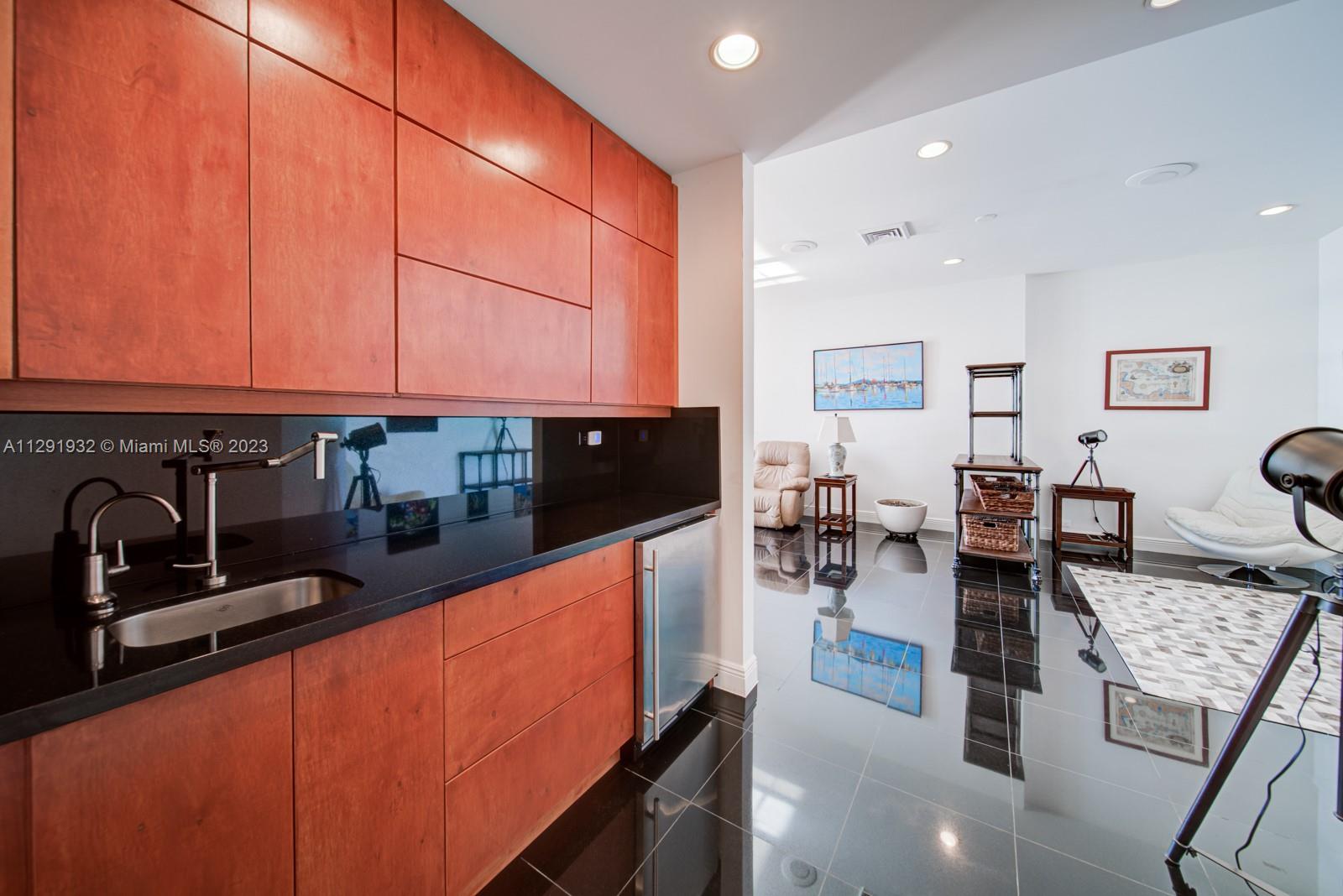 Family Room Kitchenette