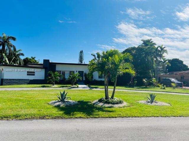 Photo 2 of 13751 1st Ave in Miami - MLS A11289871
