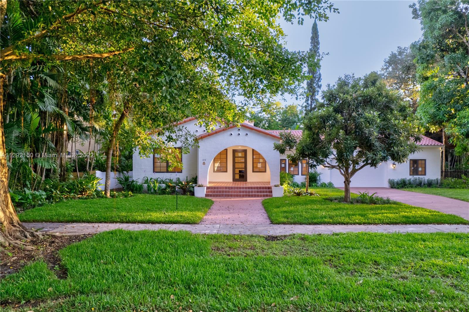 Photo 1 of 1216 Castile Ave in Coral Gables - MLS A11292150