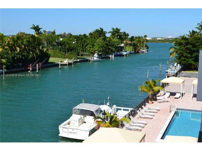 10000 W Bay Harbor Dr #322 For Sale A11293439, FL