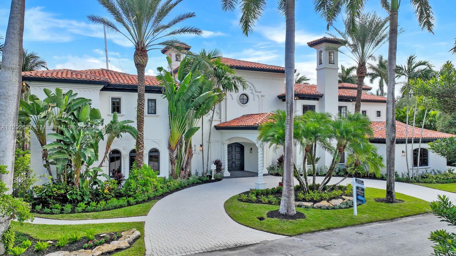 628 Coral Way