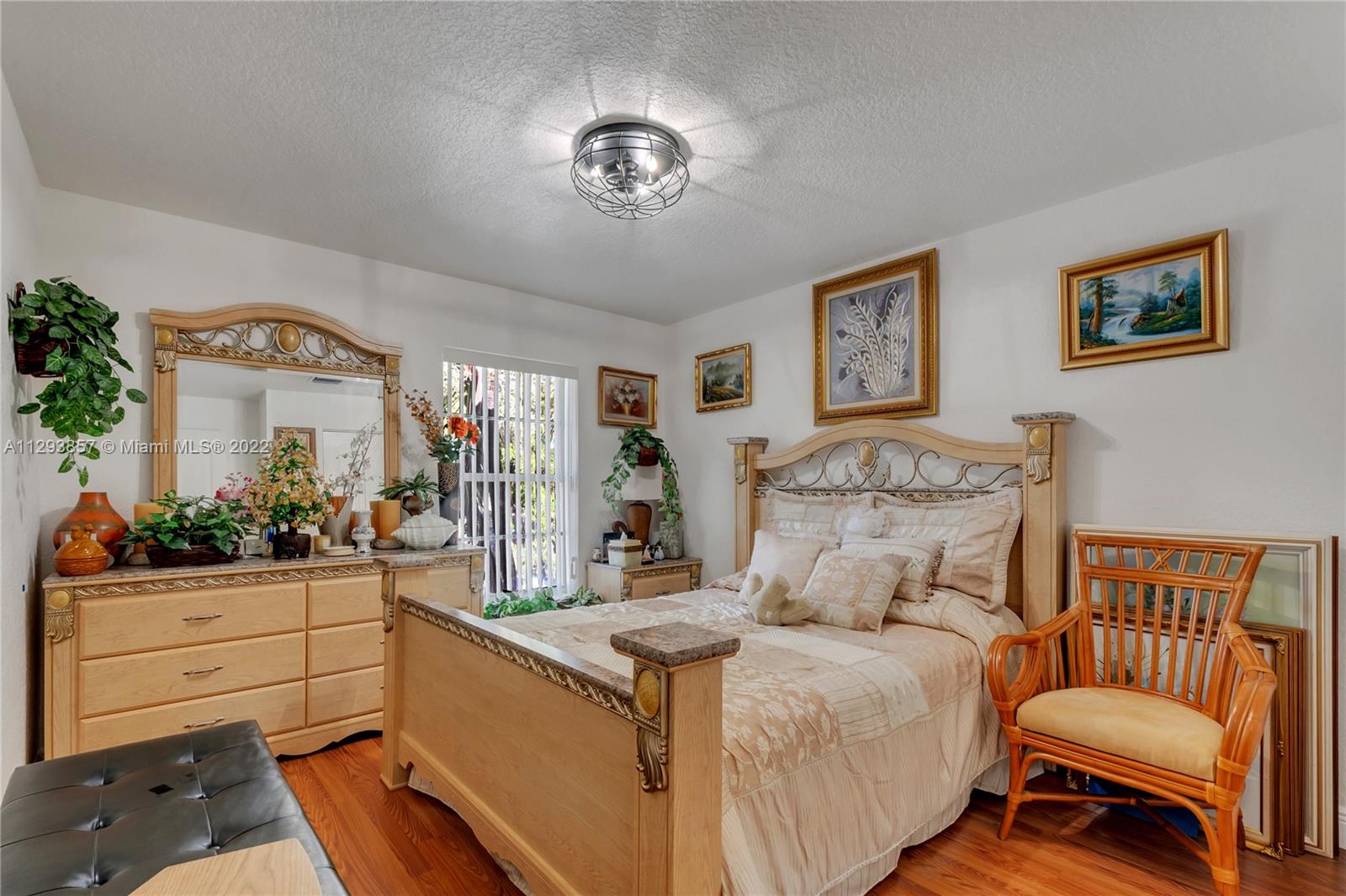 Listing Photo 21