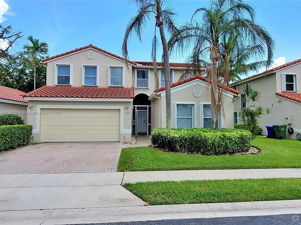 Listing Photo 1