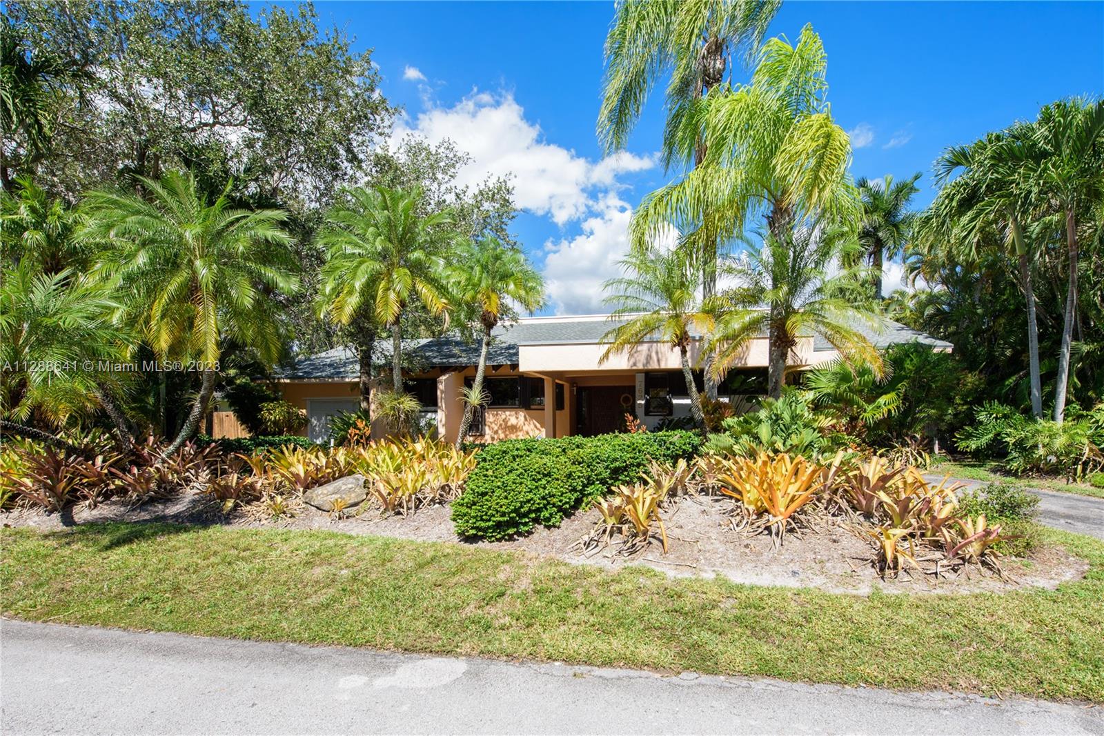 7625 SW 178th Ter, Palmetto Bay, FL 33157