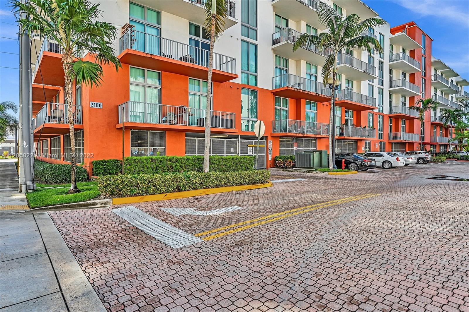 2100  Van Buren St #515 For Sale A11285022, FL