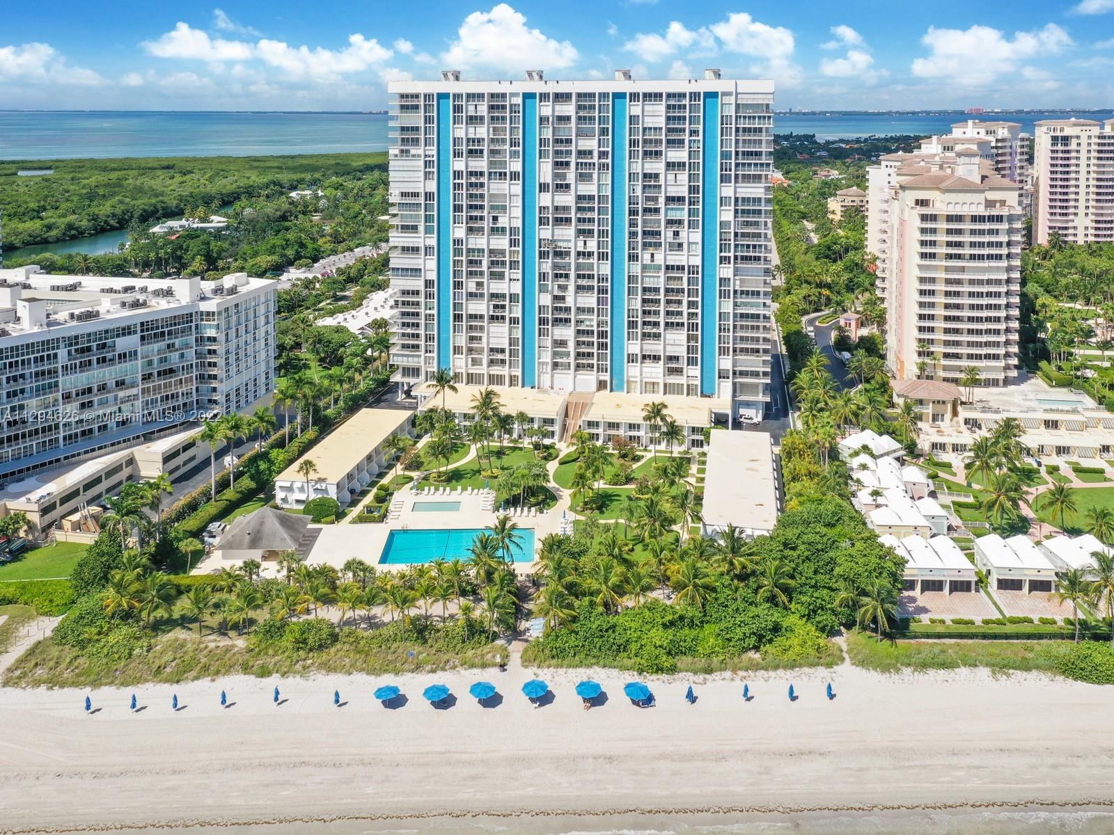 881  Ocean Dr #24B For Sale A11294626, FL
