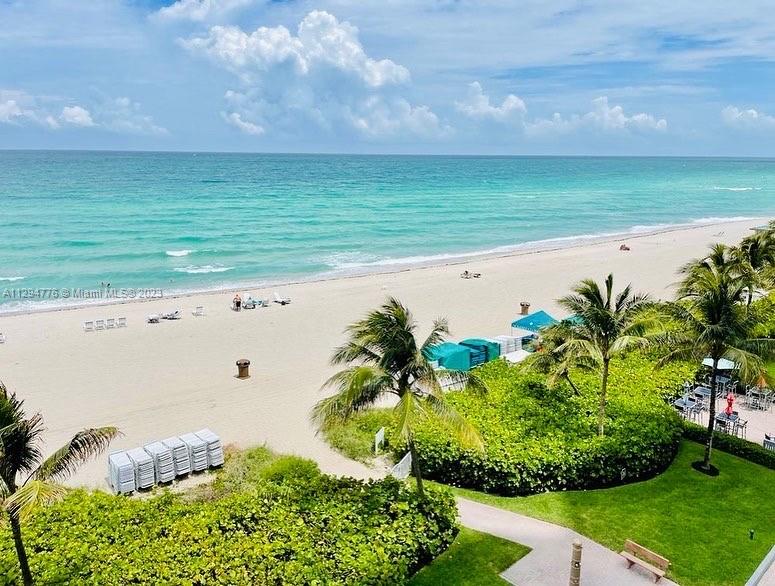 16425 Collins Ave 418, Sunny Isles Beach, FL 33160