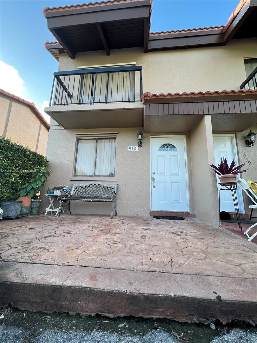 1909 SW 107th Ave #910 For Sale A11295456, FL