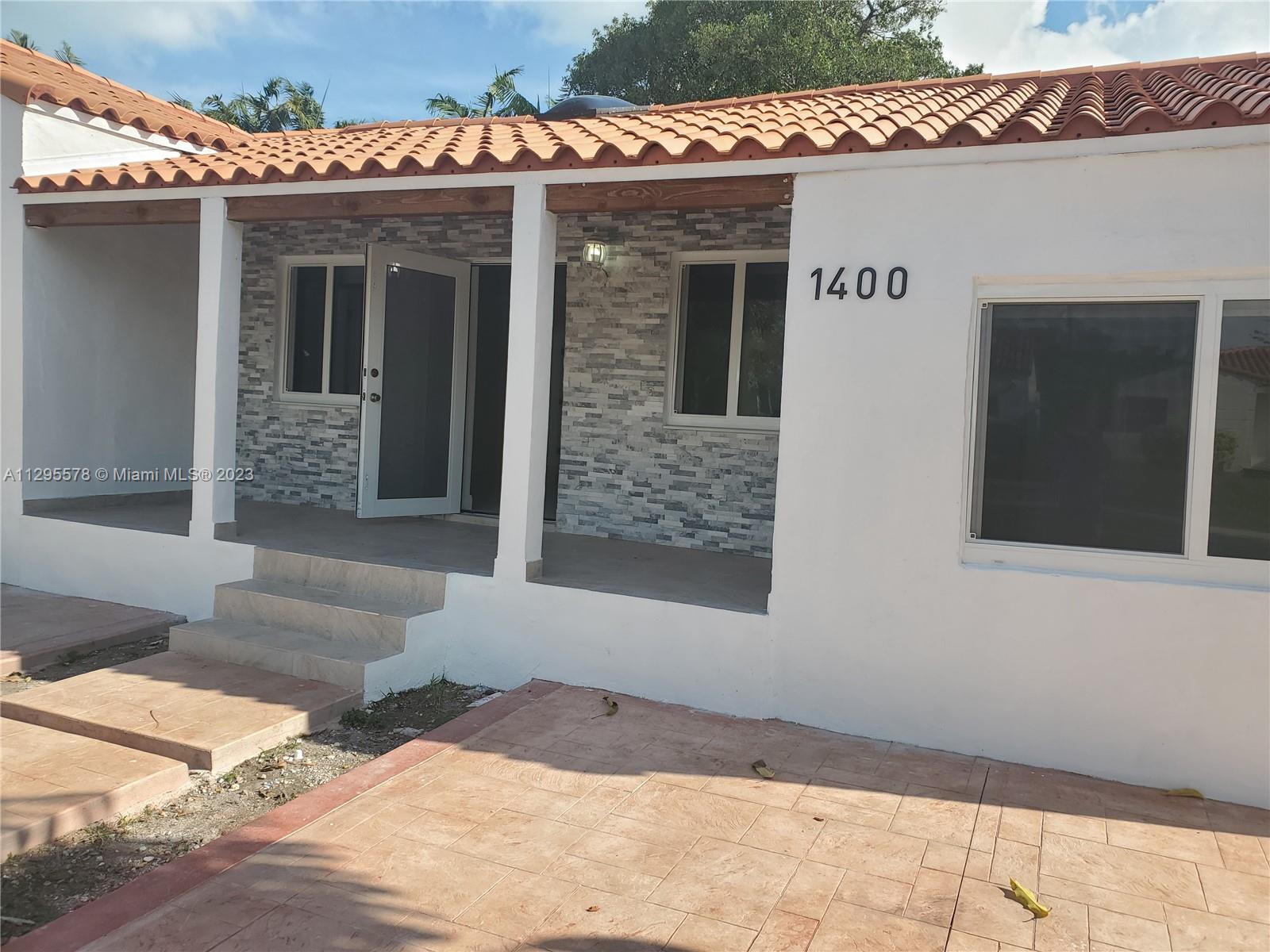1400  Biarritz Dr  For Sale A11295578, FL