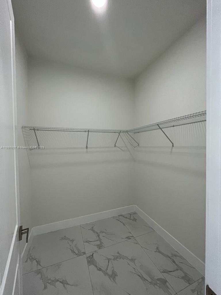 Listing Photo 24
